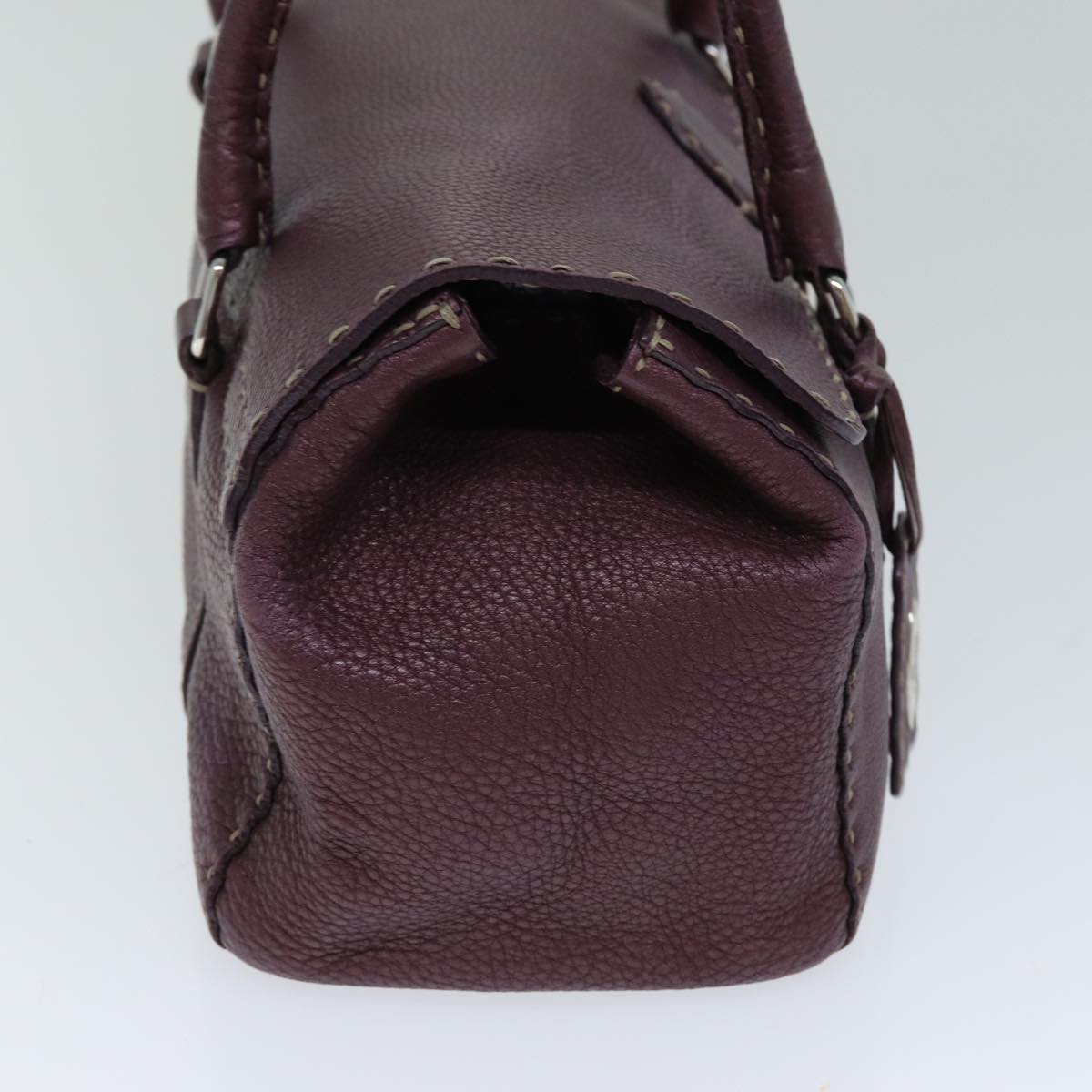 Luxury Fendi Celeria Shoulder Bag Leather Purple78534