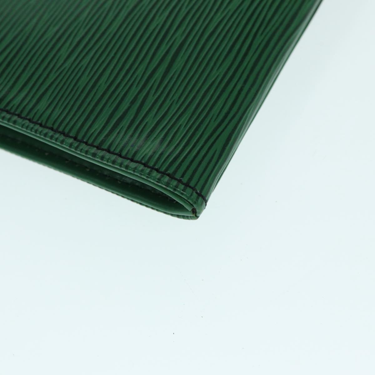 LOUIS VUITTON Epi Jena Clutch Bag Green M52724 LV 78574
