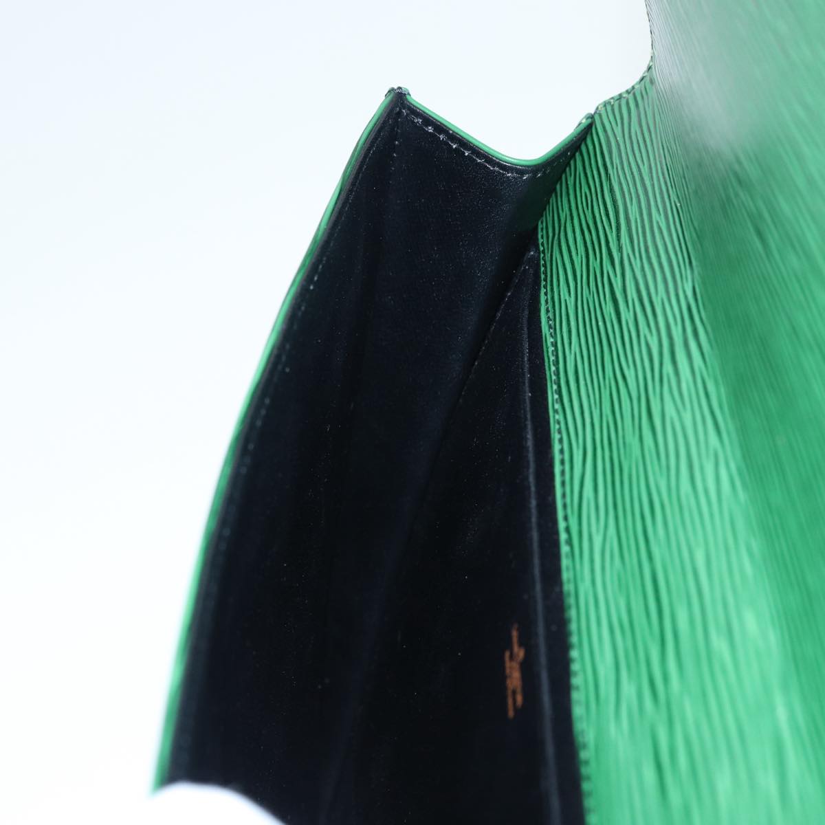 LOUIS VUITTON Epi Jena Clutch Bag Green M52724 LV 78574