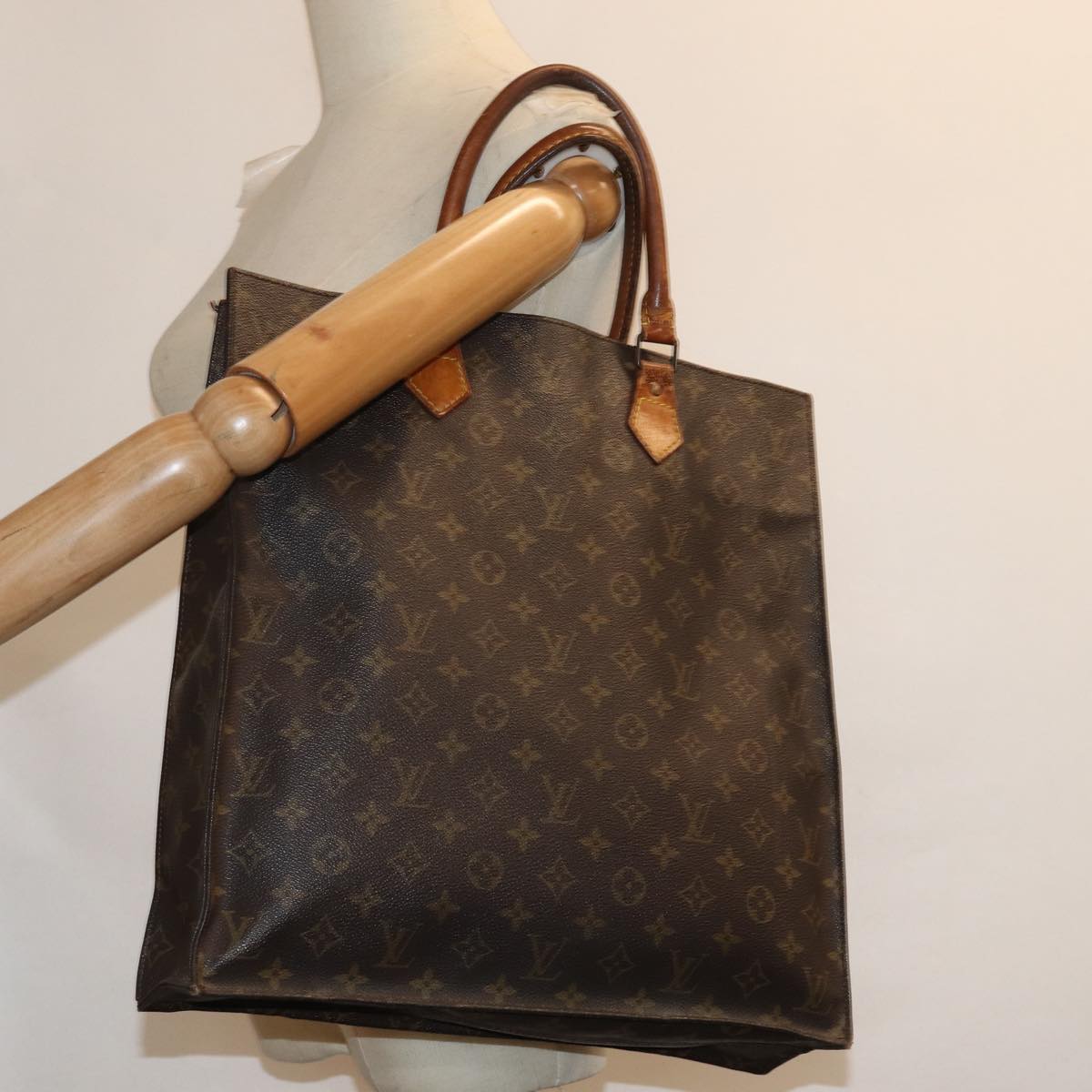 LOUIS VUITTON Monogram Sac Plat Hand Bag M51140 LV 78583