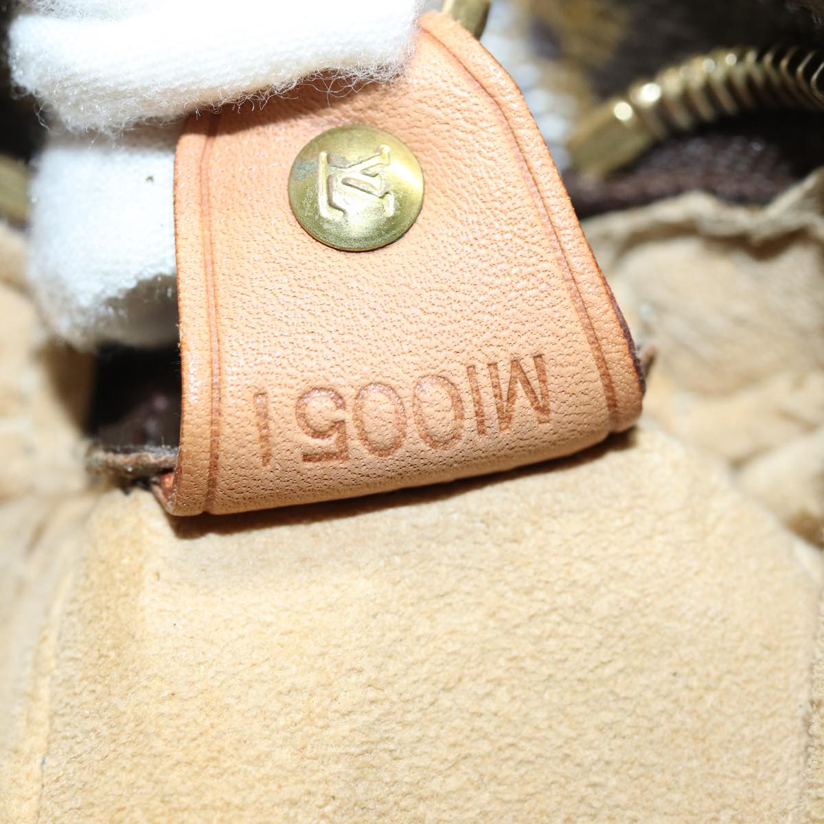 LOUIS VUITTON Monogram Looping GM Shoulder Bag M51145 LV 78585