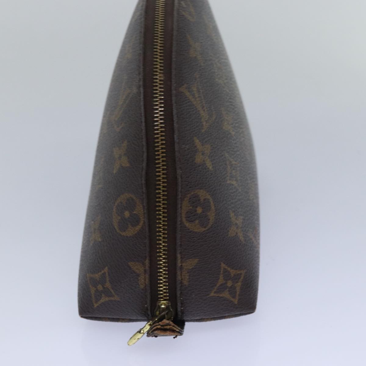 LOUIS VUITTON Monogram Trousse Demi Ronde Cosmetic Pouch M47520 LV 78650