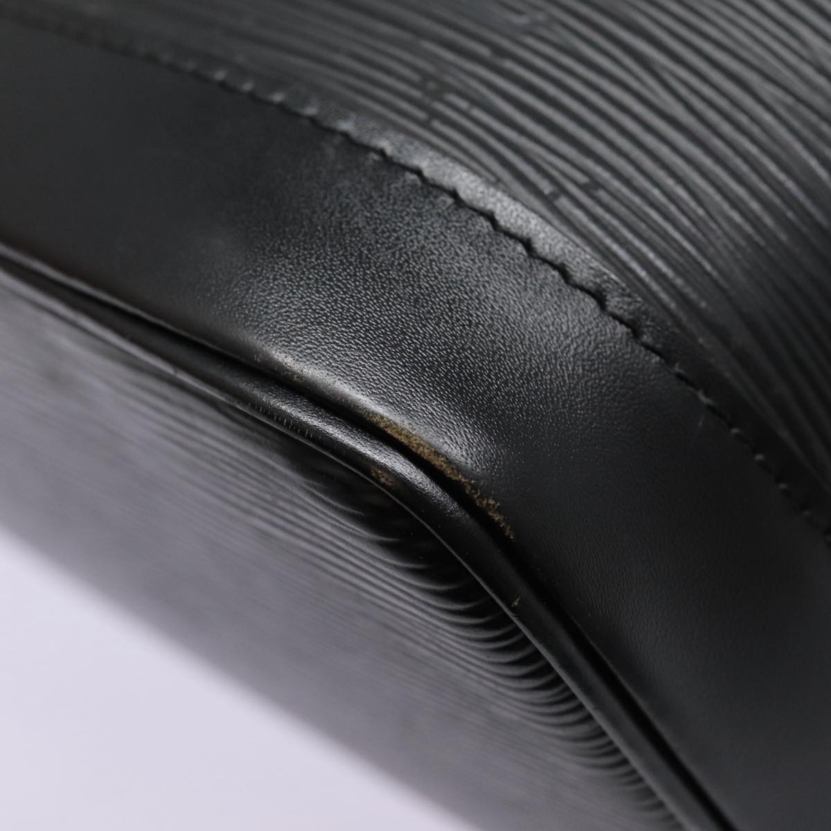 LOUIS VUITTON Epi Alma Hand Bag Black M52142 LV 78691