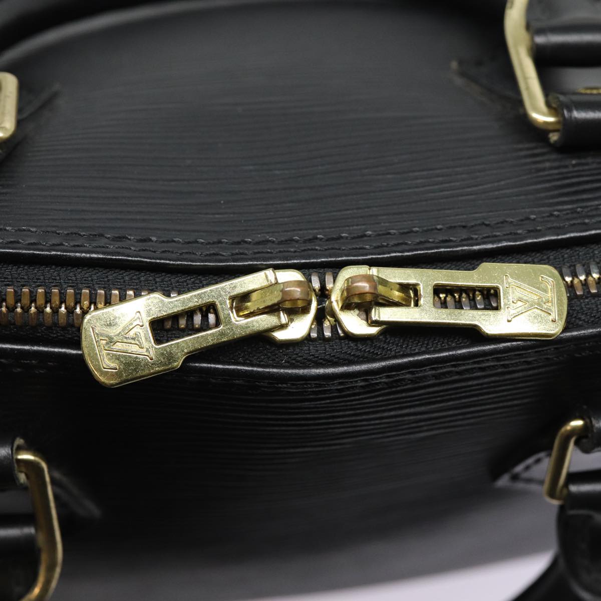 LOUIS VUITTON Epi Alma Hand Bag Black M52142 LV 78691