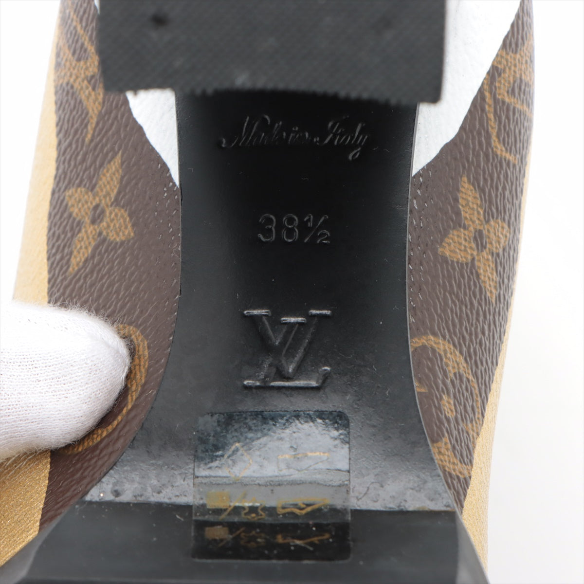 Louis Vuitton x League  Legends Start Trail Line 20 Years Leather x Fabric Sidewear 38.5  Multicolor MA0210 Monogram Lift s  Bag,
