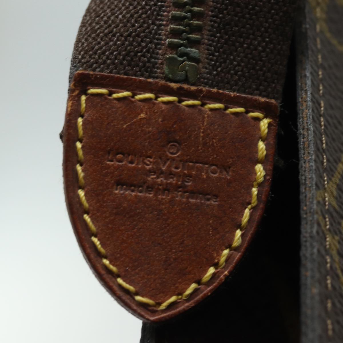 LOUIS VUITTON Monogram Poche Toilette 26 Vintage Pouch M47542 LV 78923