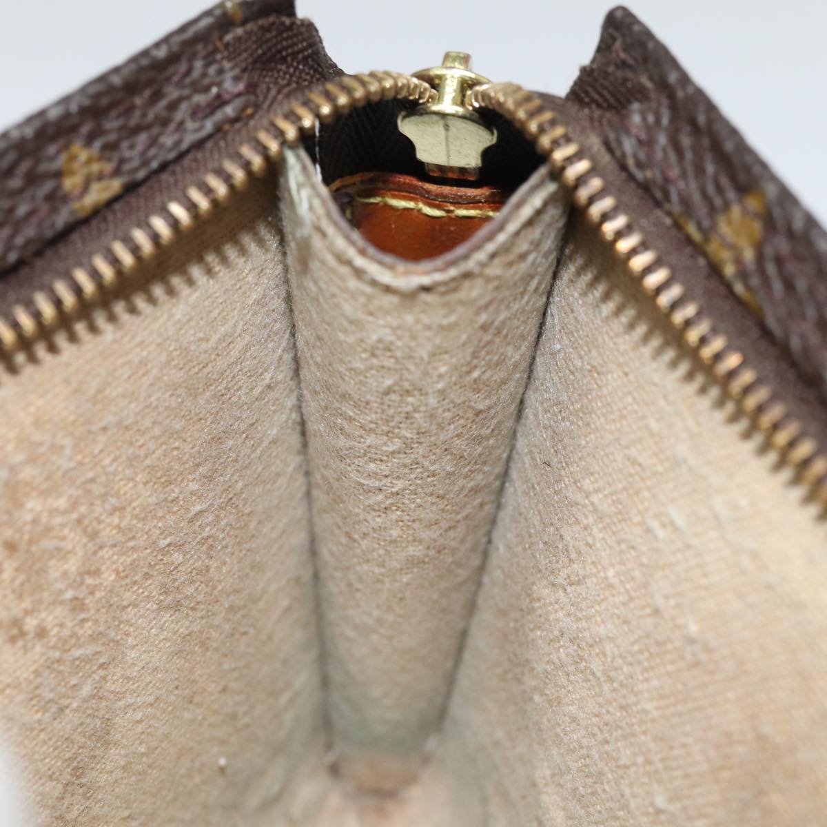 LOUIS VUITTON Monogram Bucket PM Pouch Accessory Pouch LV 78944
