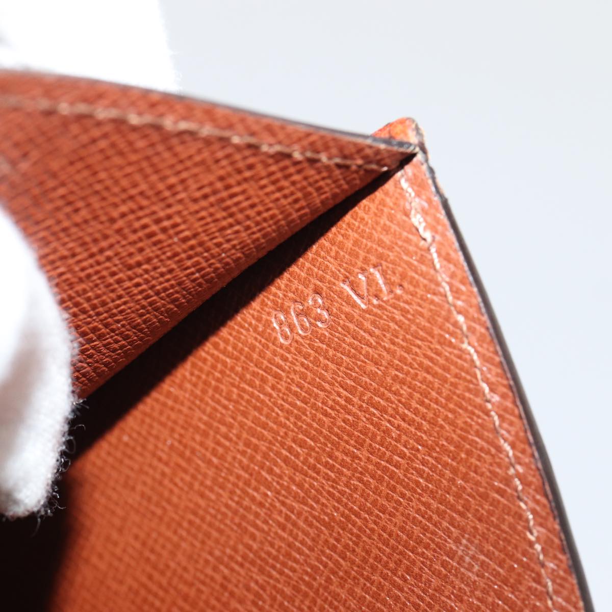 LOUIS VUITTON Epi Montaigne 23 Clutch Bag Brown M52663 LV 78947