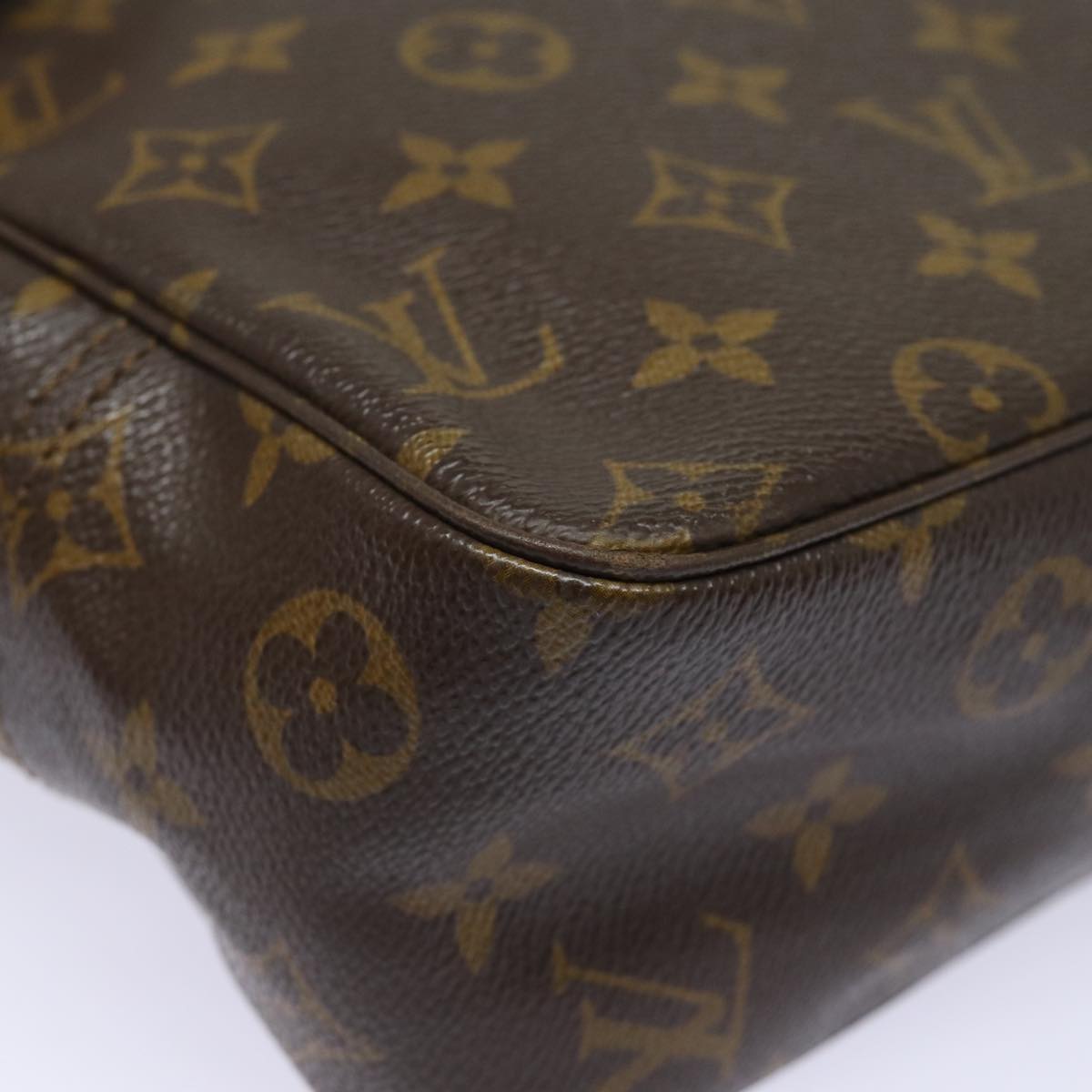 LOUIS VUITTON Monogram Trousse Toilette 28 Clutch Bag M47522 LV 78971