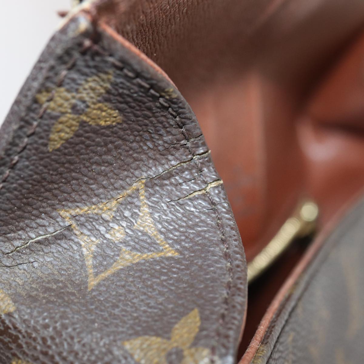 LOUIS VUITTON Monogram Saint Cloud GM Shoulder Bag M51242 LV 78995