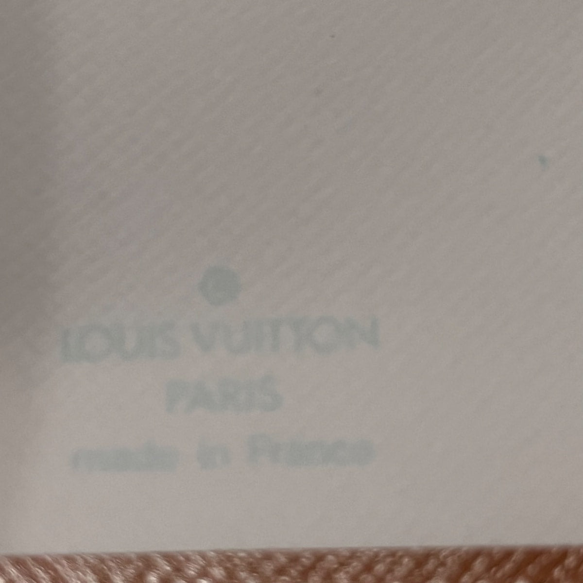 Louis Vuitton Passport Cover  Canvas Wallet  ()