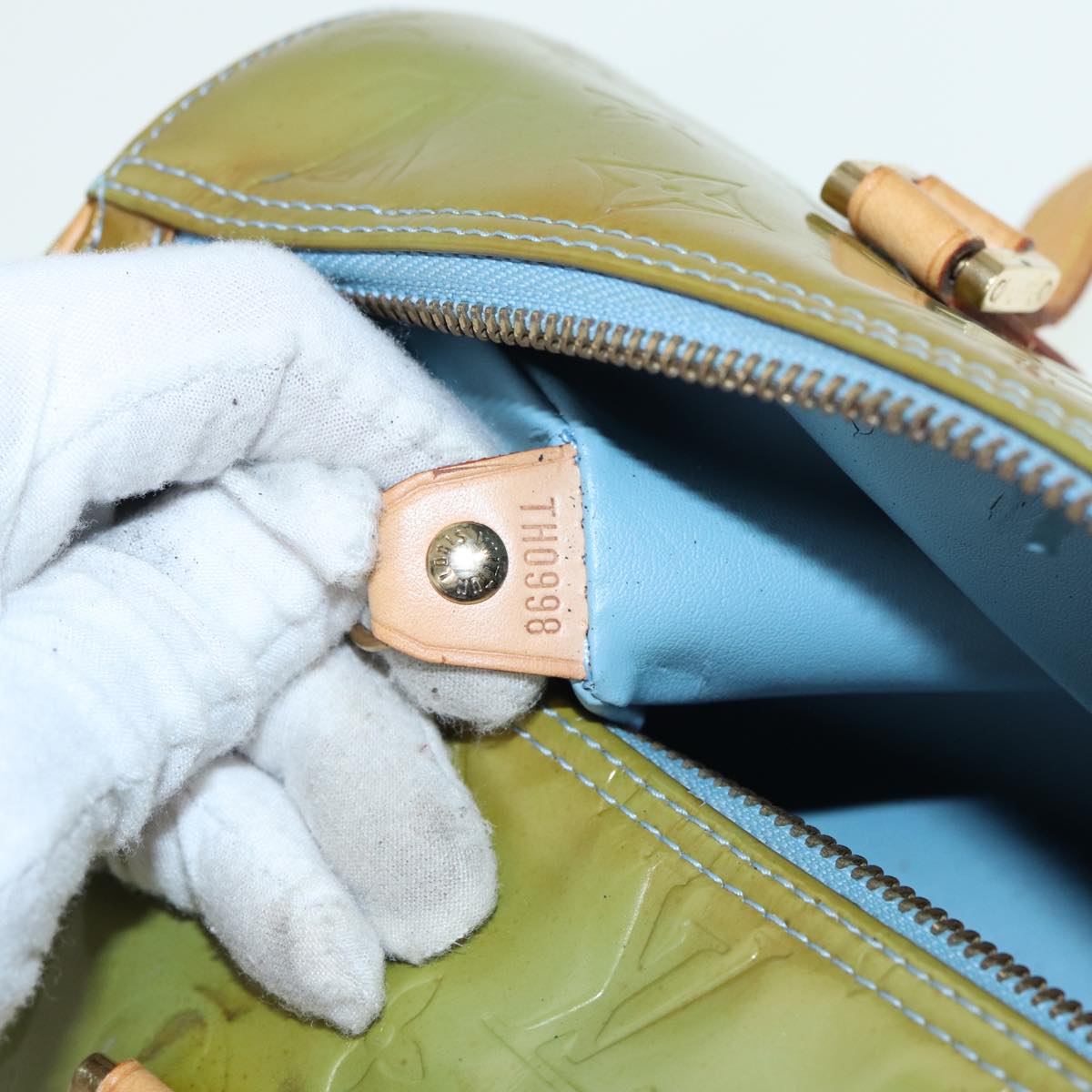 LOUIS VUITTON Monogram Vernis Bedford Hand Bag Baby Blue M91007 LV 79003