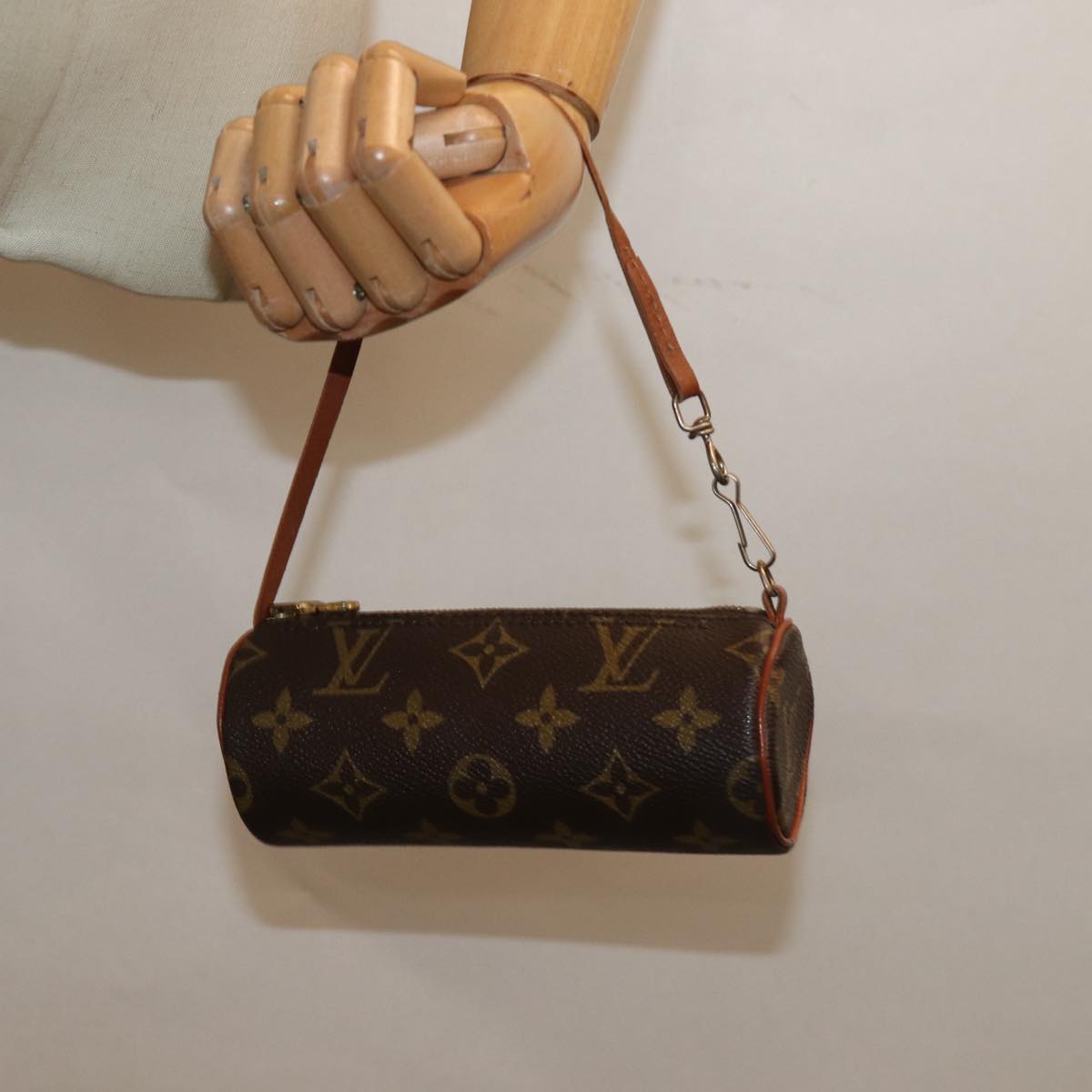 LOUIS VUITTON Monogram Papillon Pouch Pouch LV 79350