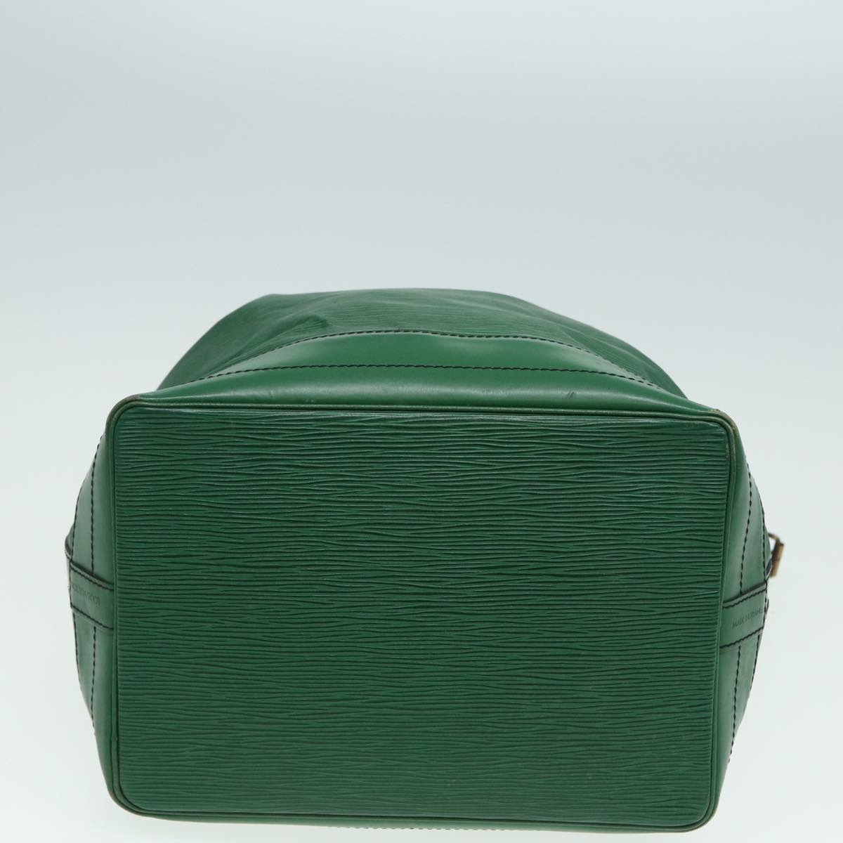 LOUIS VUITTON Epi Noe Shoulder Bag Green M44004 LV 79353