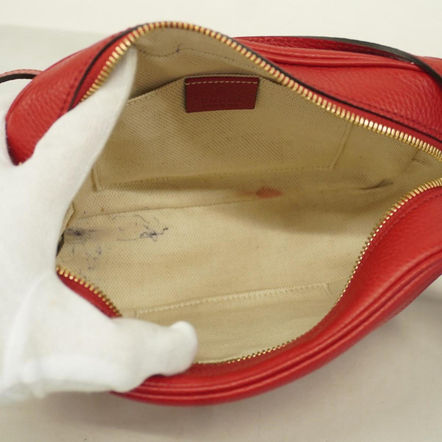 Luxury Gucci Trending 2025 Soho  Leather Shoulder Bag ()