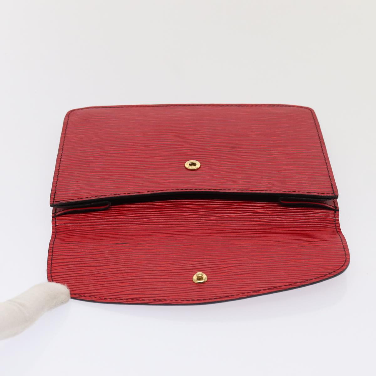 LOUIS VUITTON Epi Montagne 20 Clutch Bag Red LV 79657
