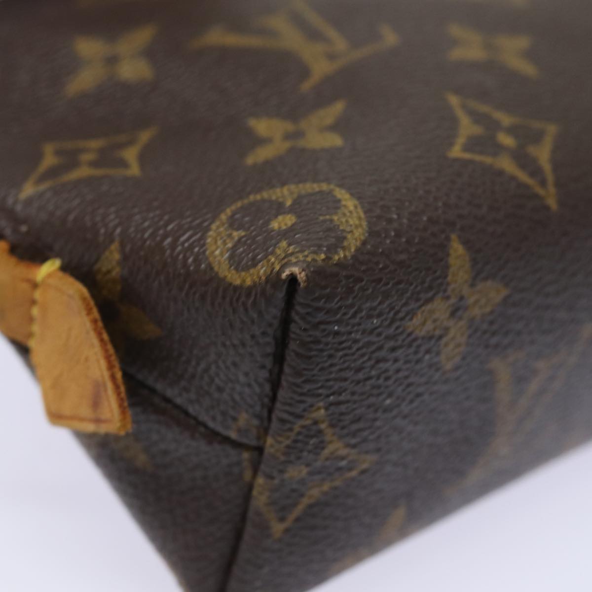 LOUIS VUITTON Monogram Pochette Cosmetic PM Cosmetic Pouch M47515 LV 79800
