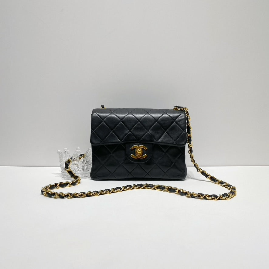 Chanel Vintage Timeless Classic Flap Mini 17cm
