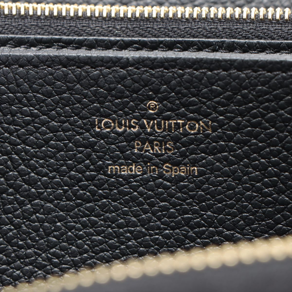Louis Vuitton Monogram Amplant  Wallet M61864 Noneir Round Zip Wallet