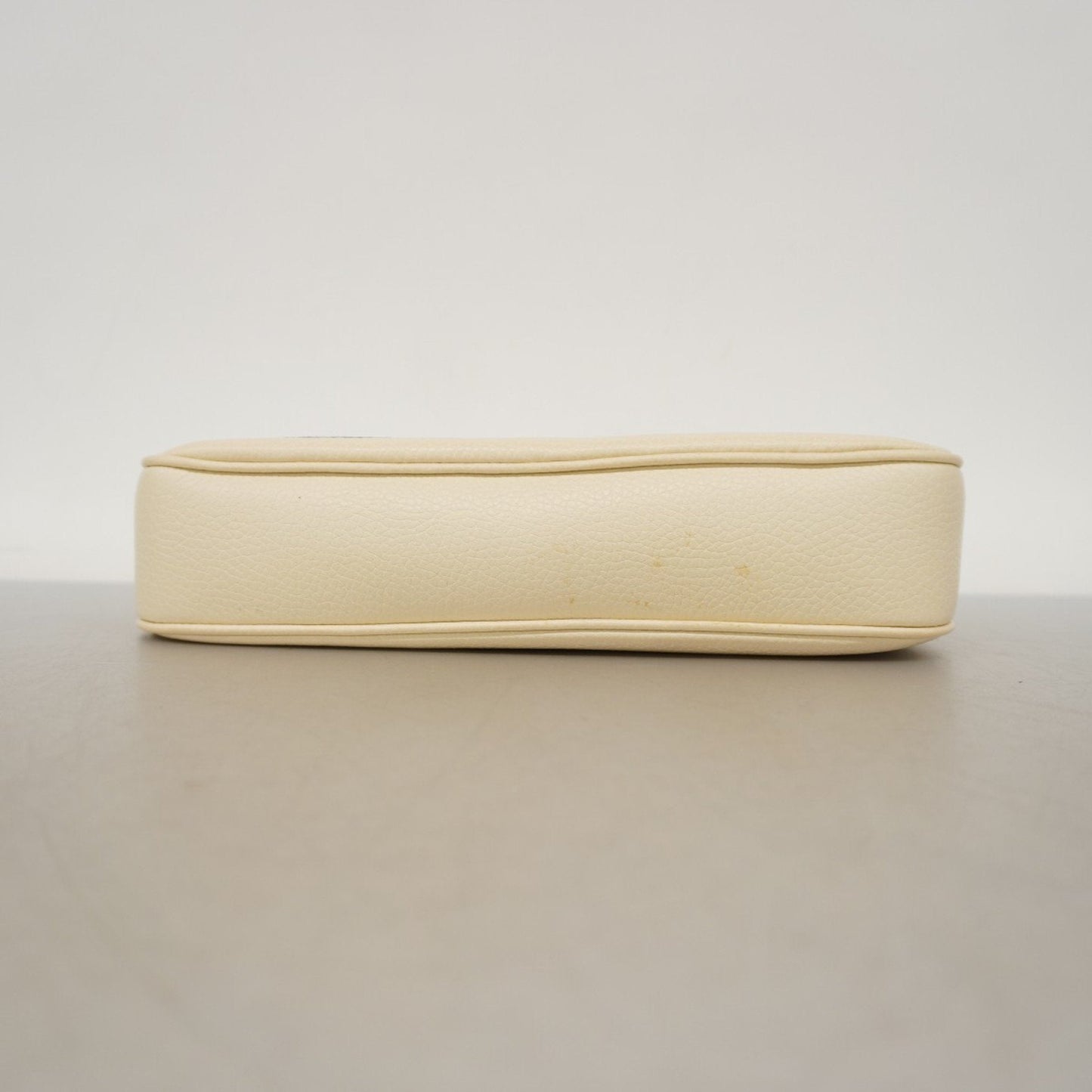 Gucci  Leather Shoulder Bag