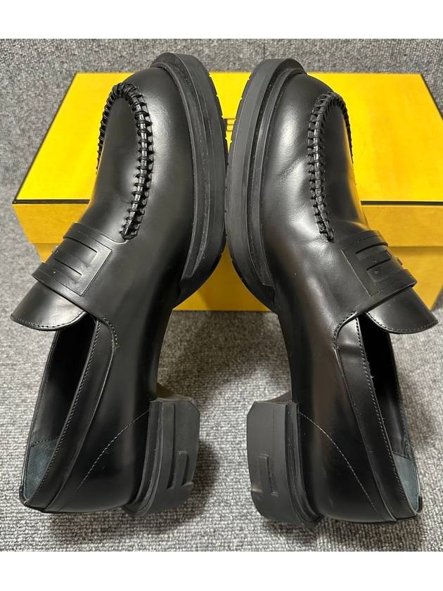 Luxury Fendi loafer 250