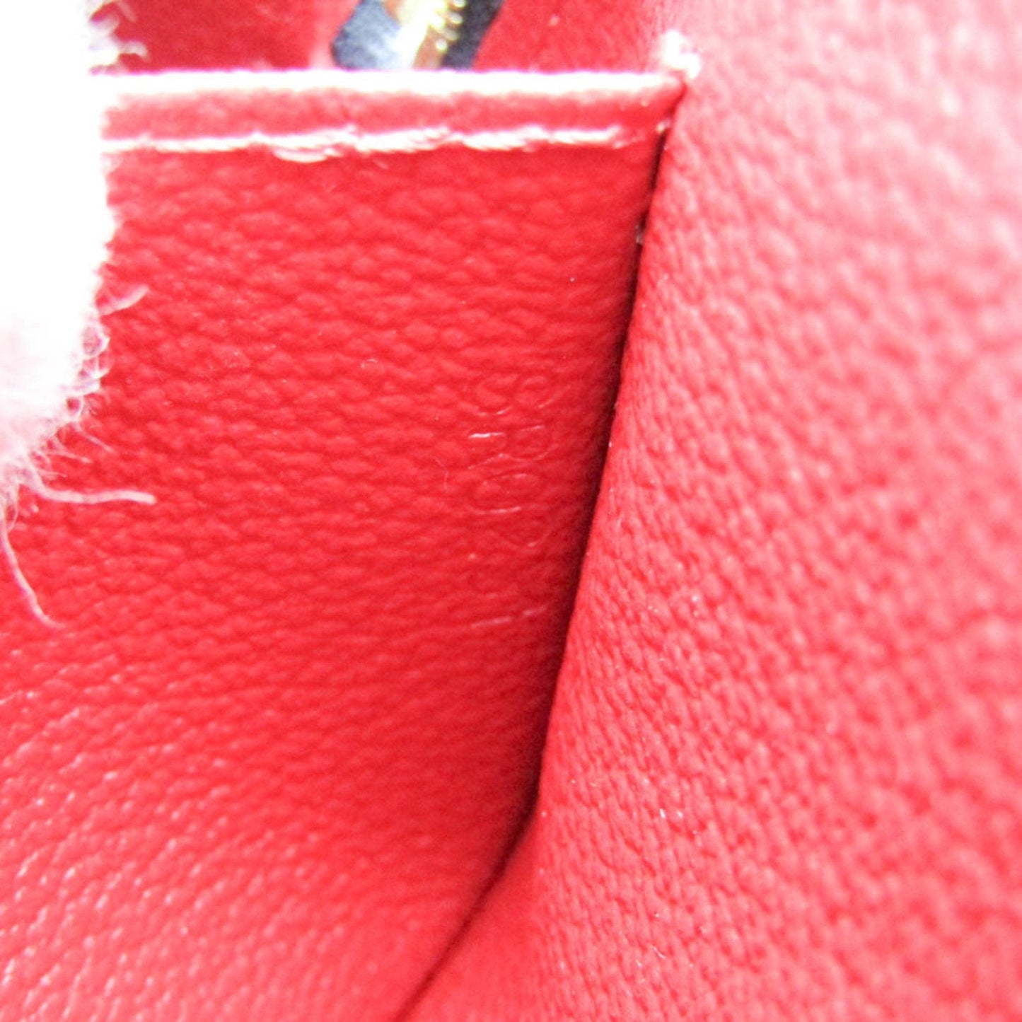 Louis Vuitton Cosmetic Pouch  Canvas Clutch Bag ()