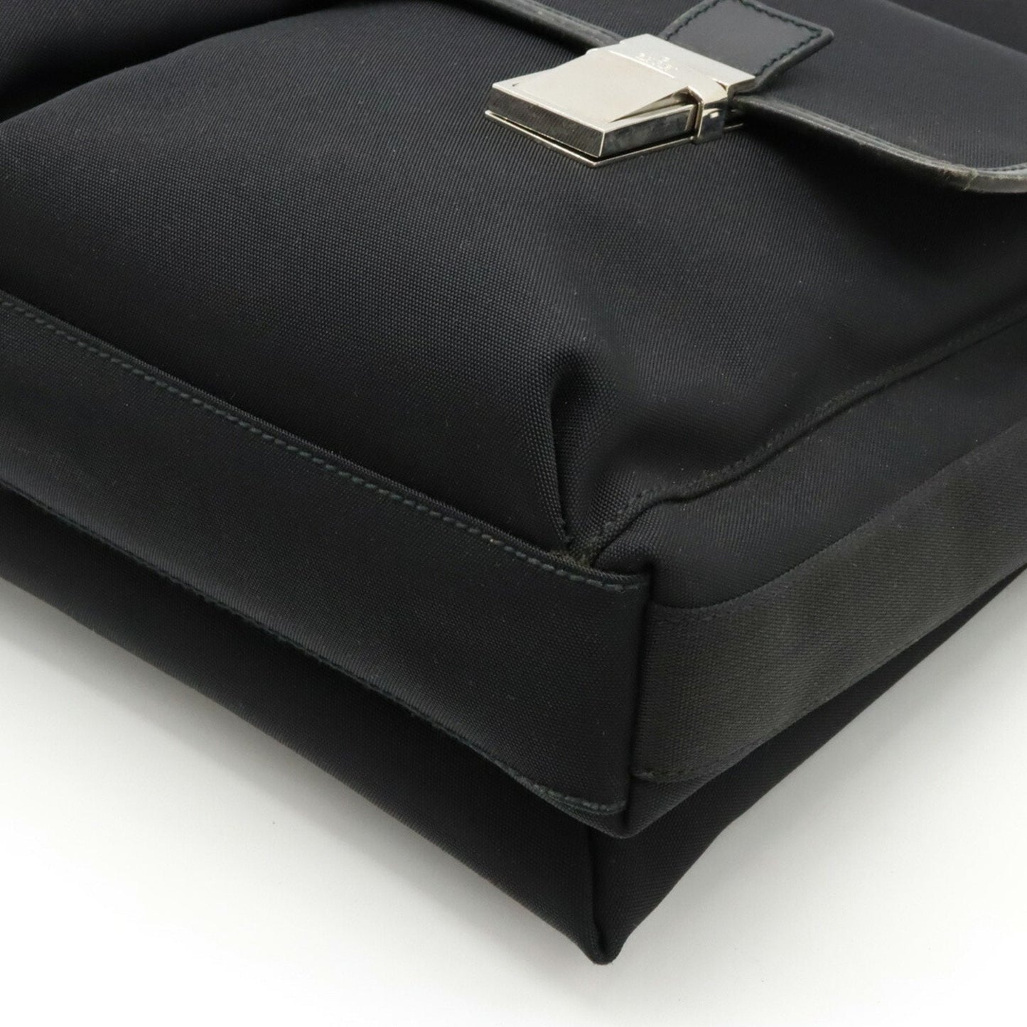 Luxury Gucci Trending 2025  Synthetic Shoulder Bag ()