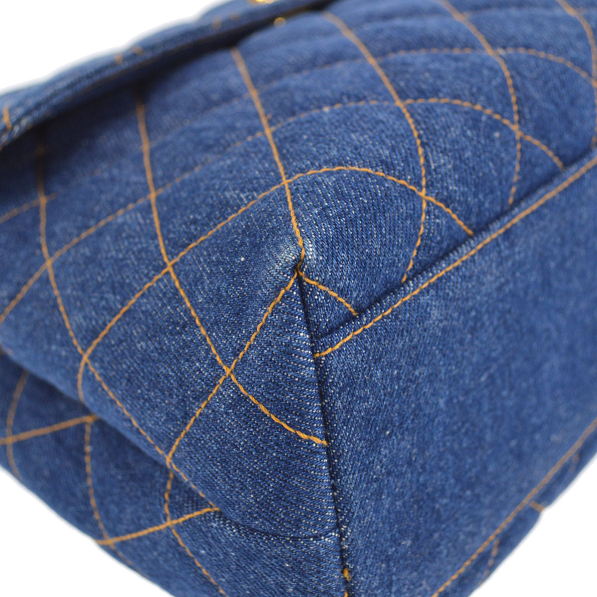 Luxury Chanel 1996-1997 quilted Kelly 30 denim