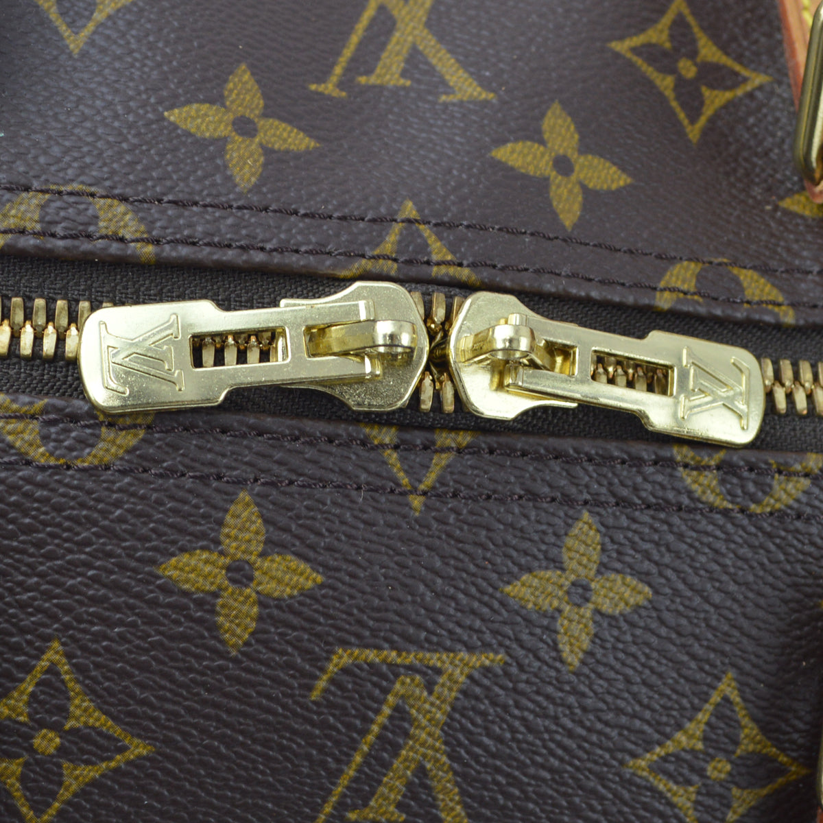Louis Vuitton Monogram Keepall 55 Travel Duffle Handbag M41424