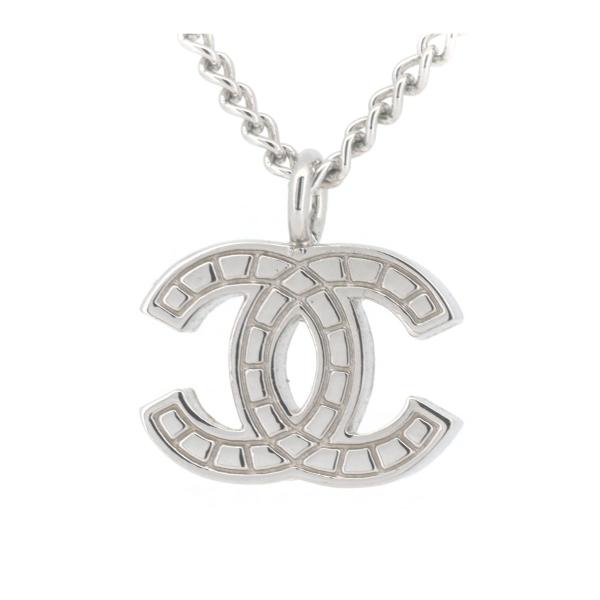 Chanel null Necklace A26983 in New Condition