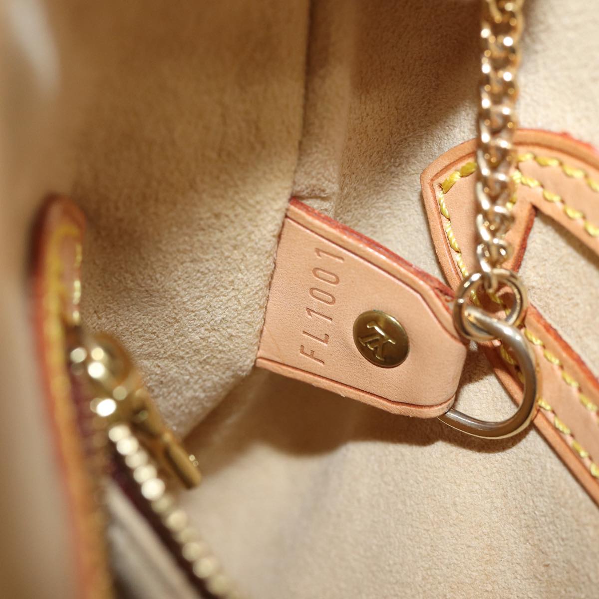 LOUIS VUITTON Nomad leather Bucket PM Shoulder Bag Beige M85001 LV 80351