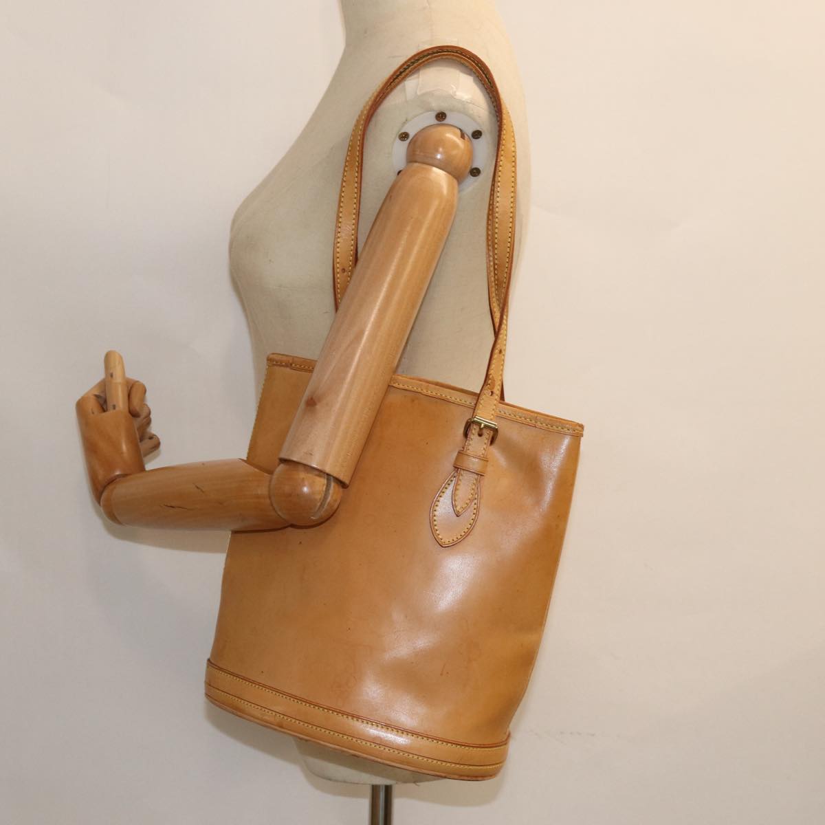 LOUIS VUITTON Nomad leather Bucket PM Shoulder Bag Beige M85001 LV 80351