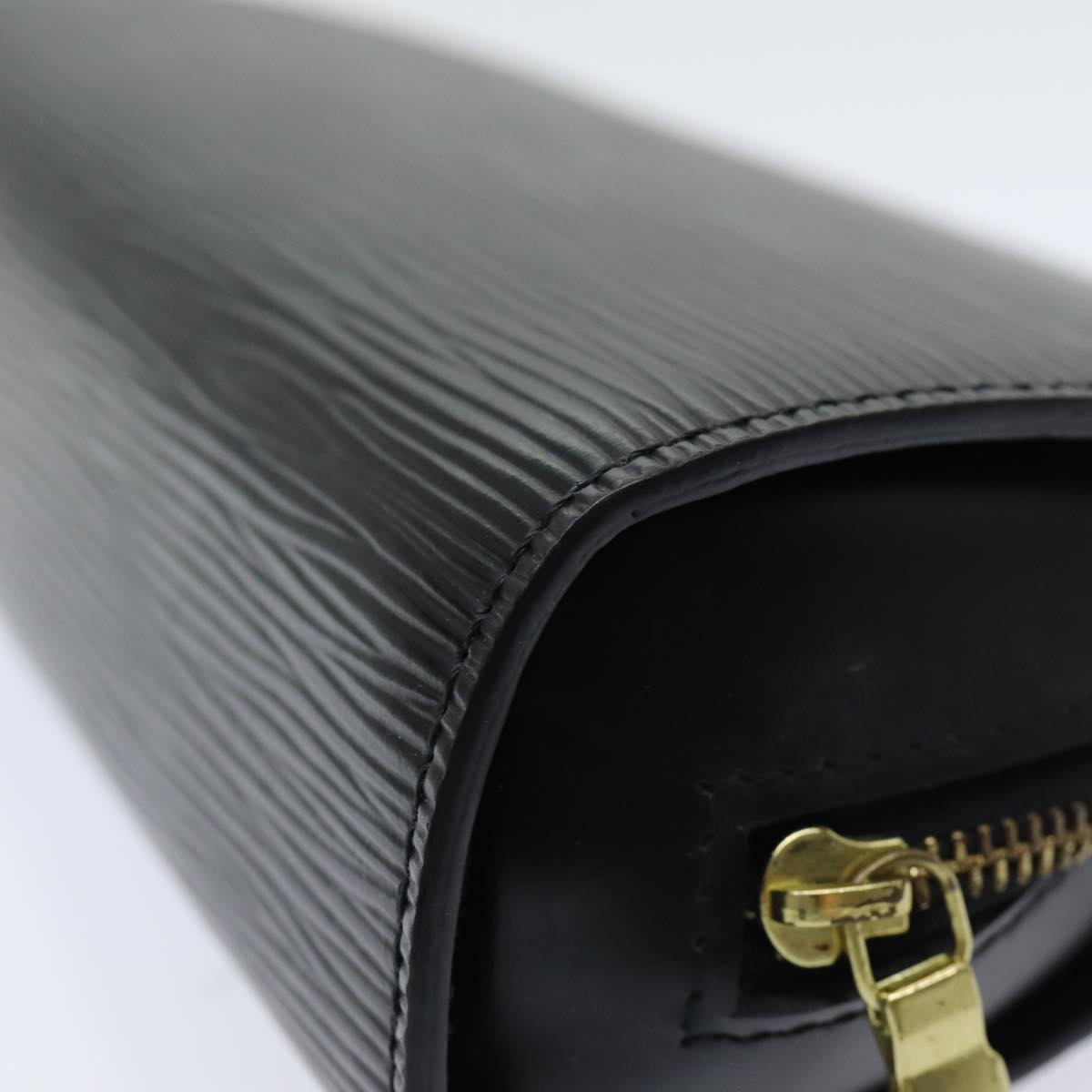 LOUIS VUITTON Epi Dauphine PM Pouch Black M48442 LV 80419