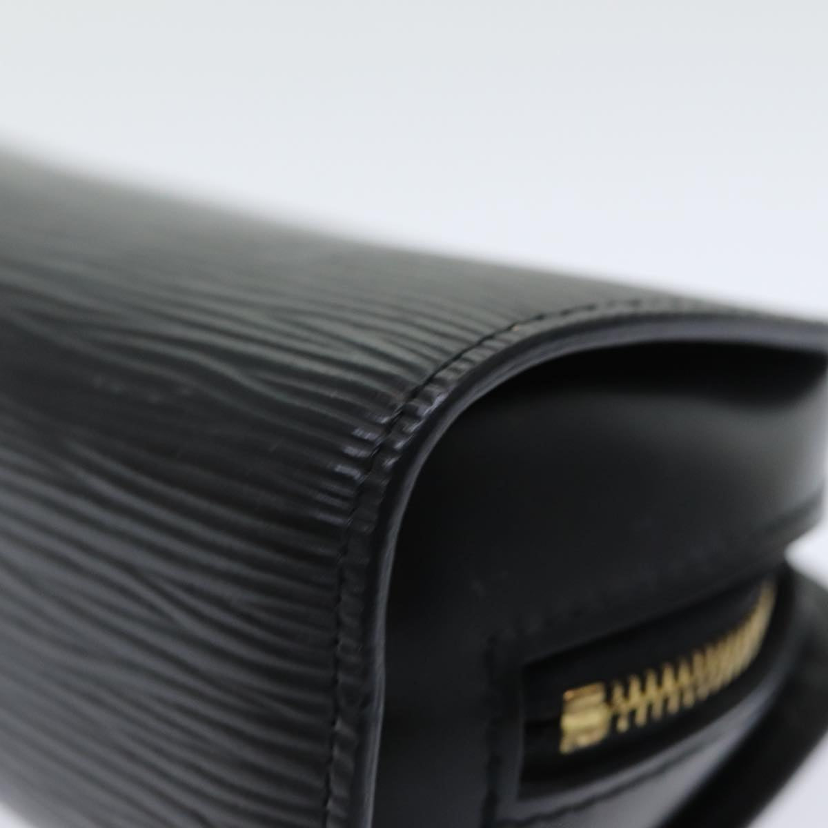 LOUIS VUITTON Epi Dauphine PM Pouch Black M48442 LV 80419