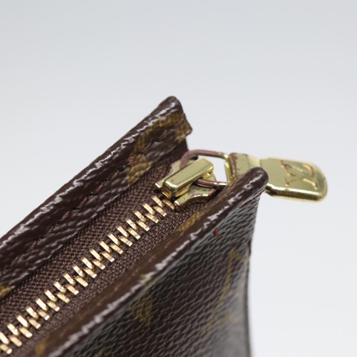 LOUIS VUITTON Monogram Poche Toilette 26 Pouch M47542 LV 80592