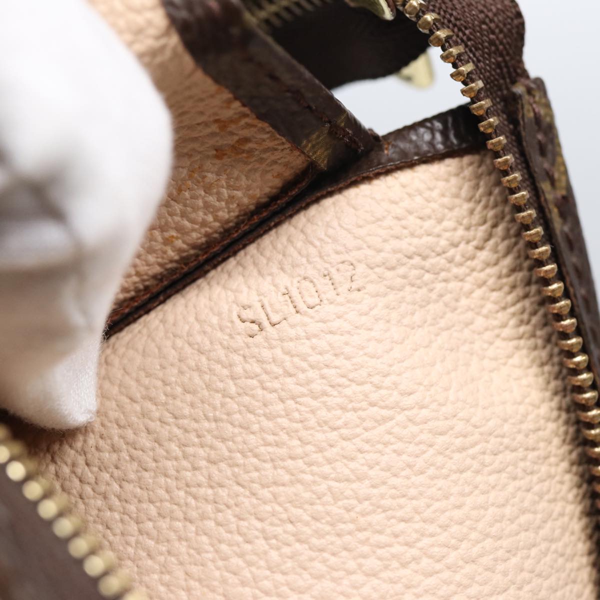 LOUIS VUITTON Monogram Poche Toilette 26 Pouch M47542 LV 80592