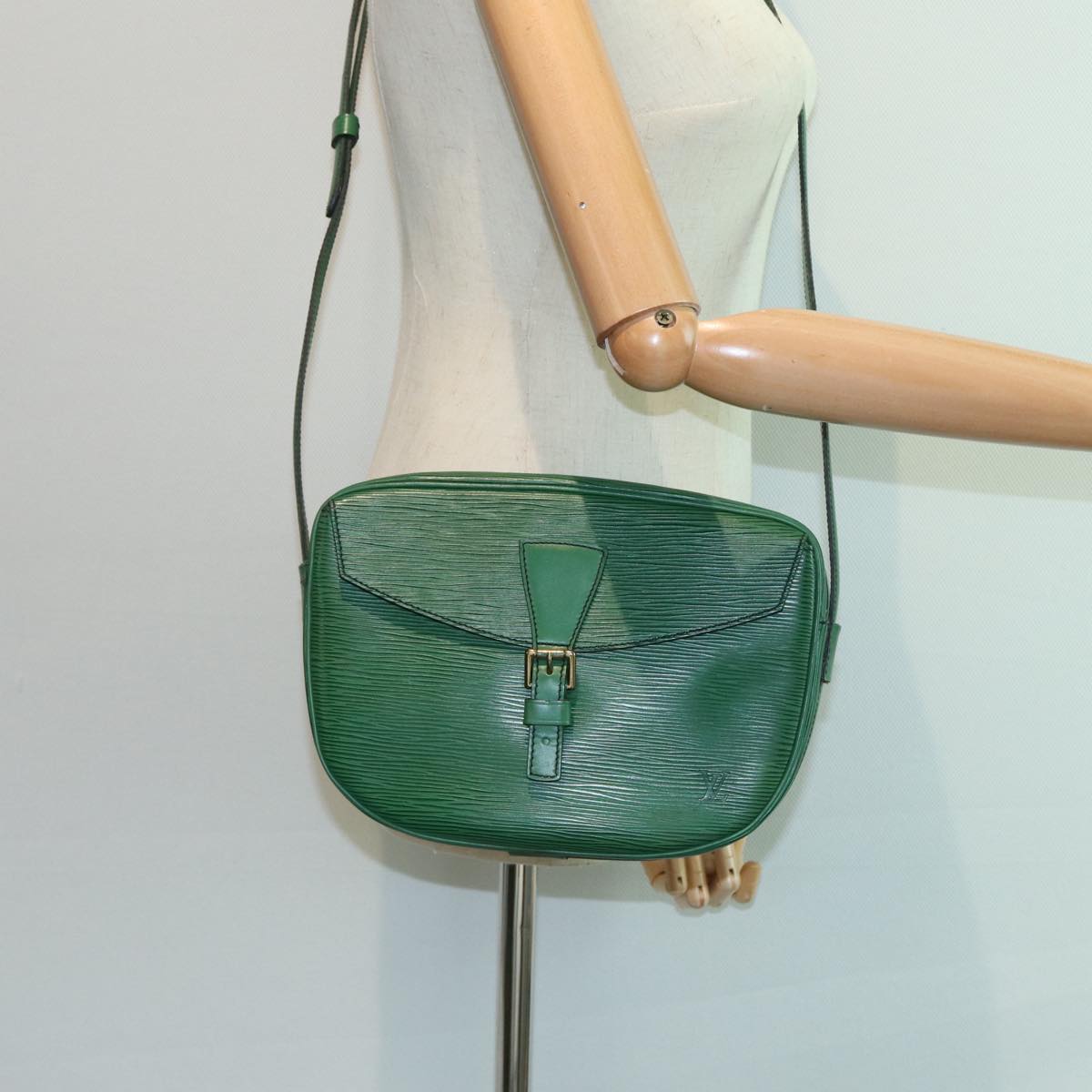 LOUIS VUITTON Epi Jeune Fille MM Shoulder Bag Green M52154 LV 80708