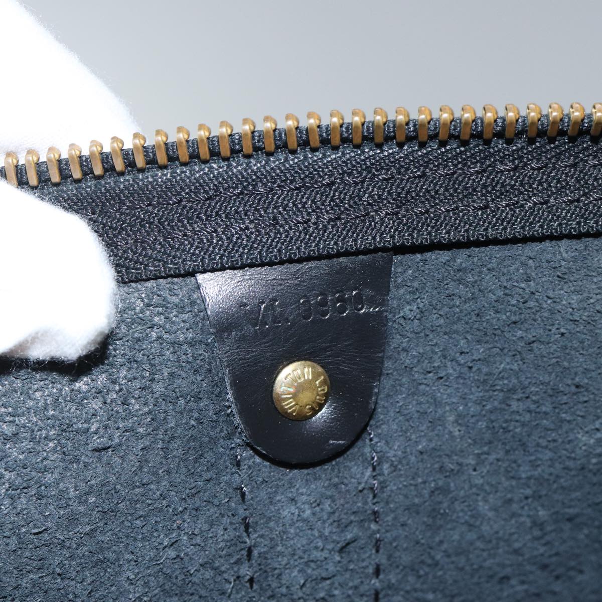 LOUIS VUITTON Epi Keepall 45 Boston Bag Noir Black M59062 LV 80799