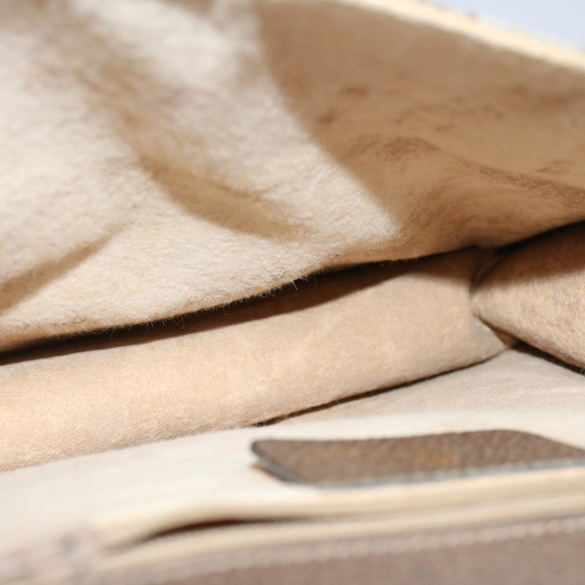 Gucci Gg Canvas  Canvas Shoulder Bag