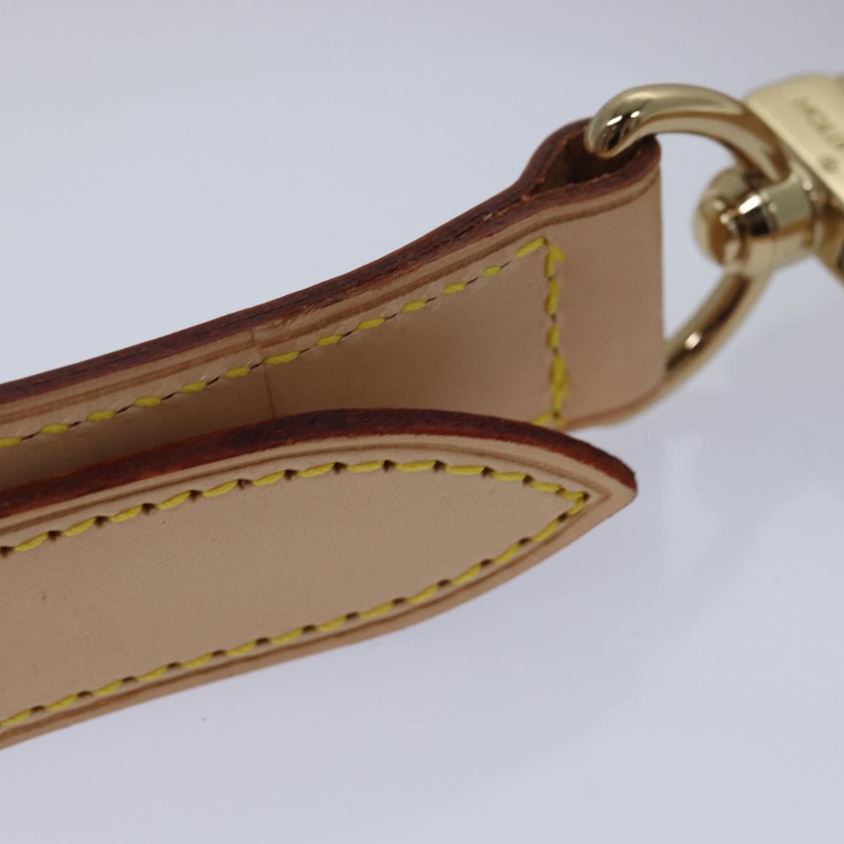 LOUIS VUITTON Powanie Name Tag Shoulder Strap Leather Set Beige LV 81023