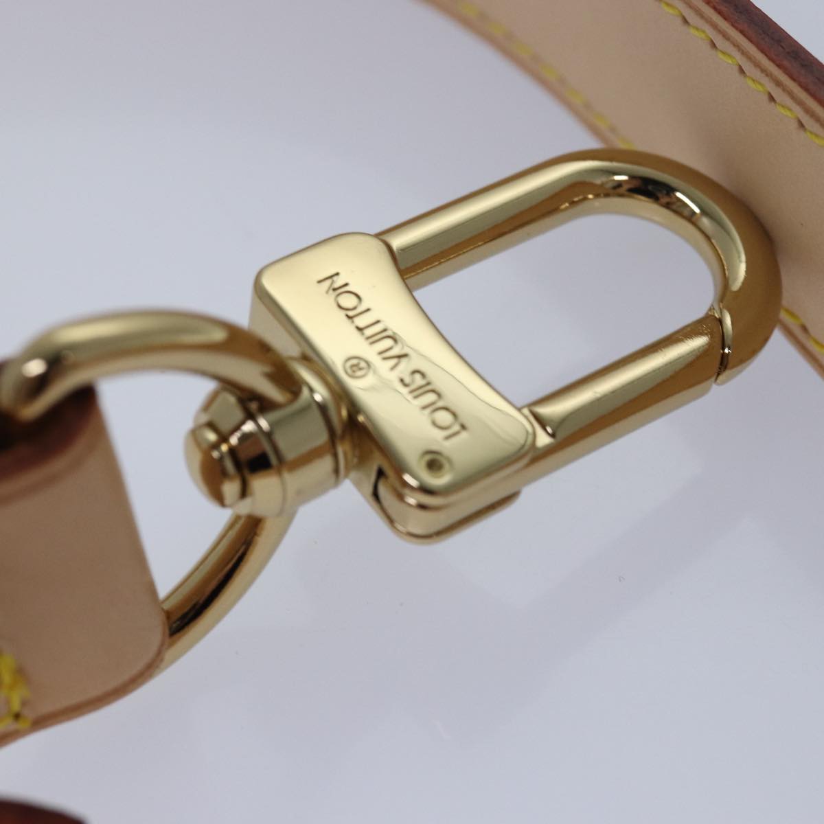 LOUIS VUITTON Powanie Name Tag Shoulder Strap Leather Set Beige LV 81023
