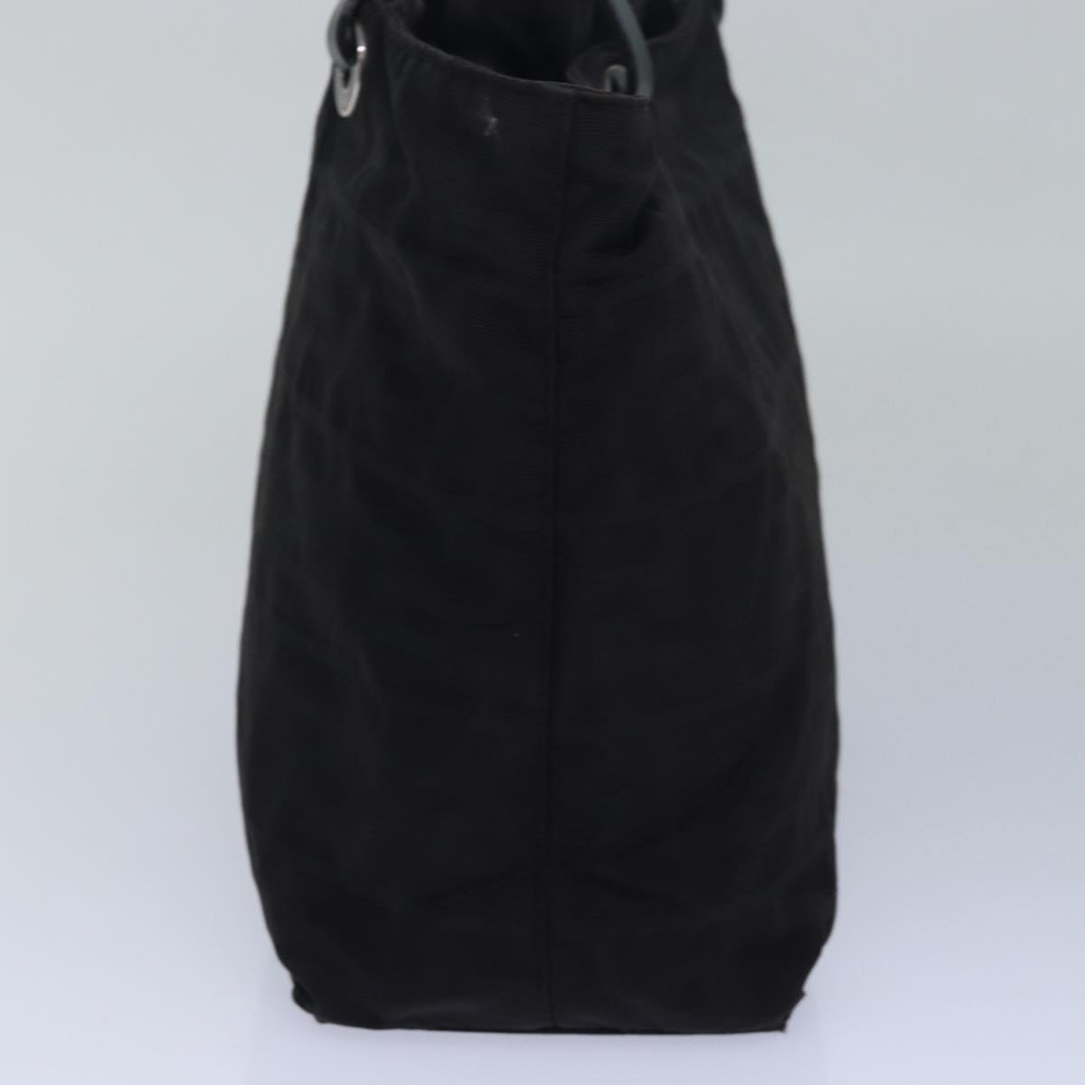 Luxury Fendi Zucca Canvas Hand Bag Black81139