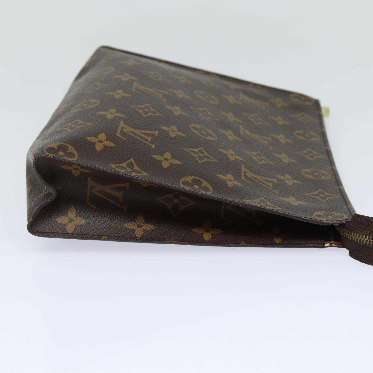 LOUIS VUITTON Monogram Poche Toilette 26 Pouch M47542 LV 81230