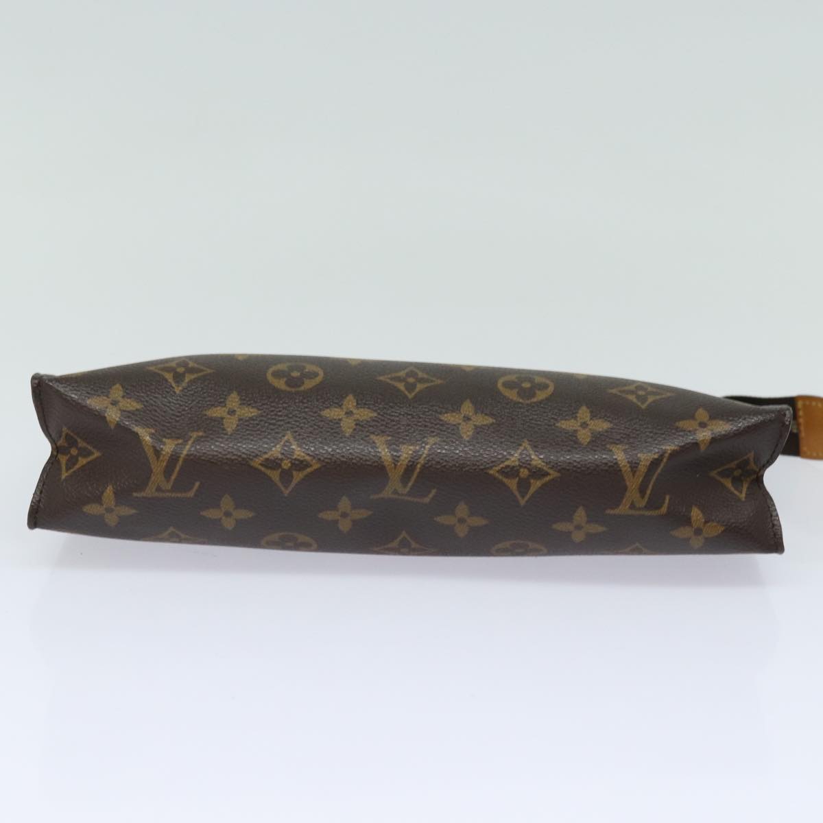 LOUIS VUITTON Monogram Poche Toilette 26 Pouch M47542 LV 81230