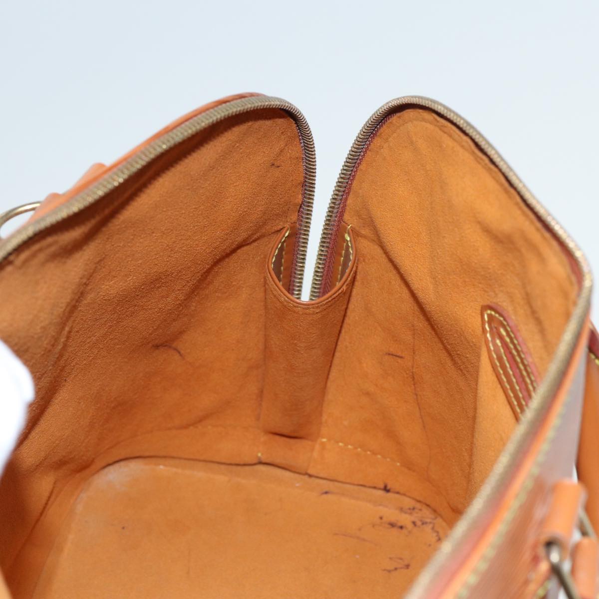 LOUIS VUITTON Epi Alma Hand Bag Zipangu Gold M54148 LV 81261