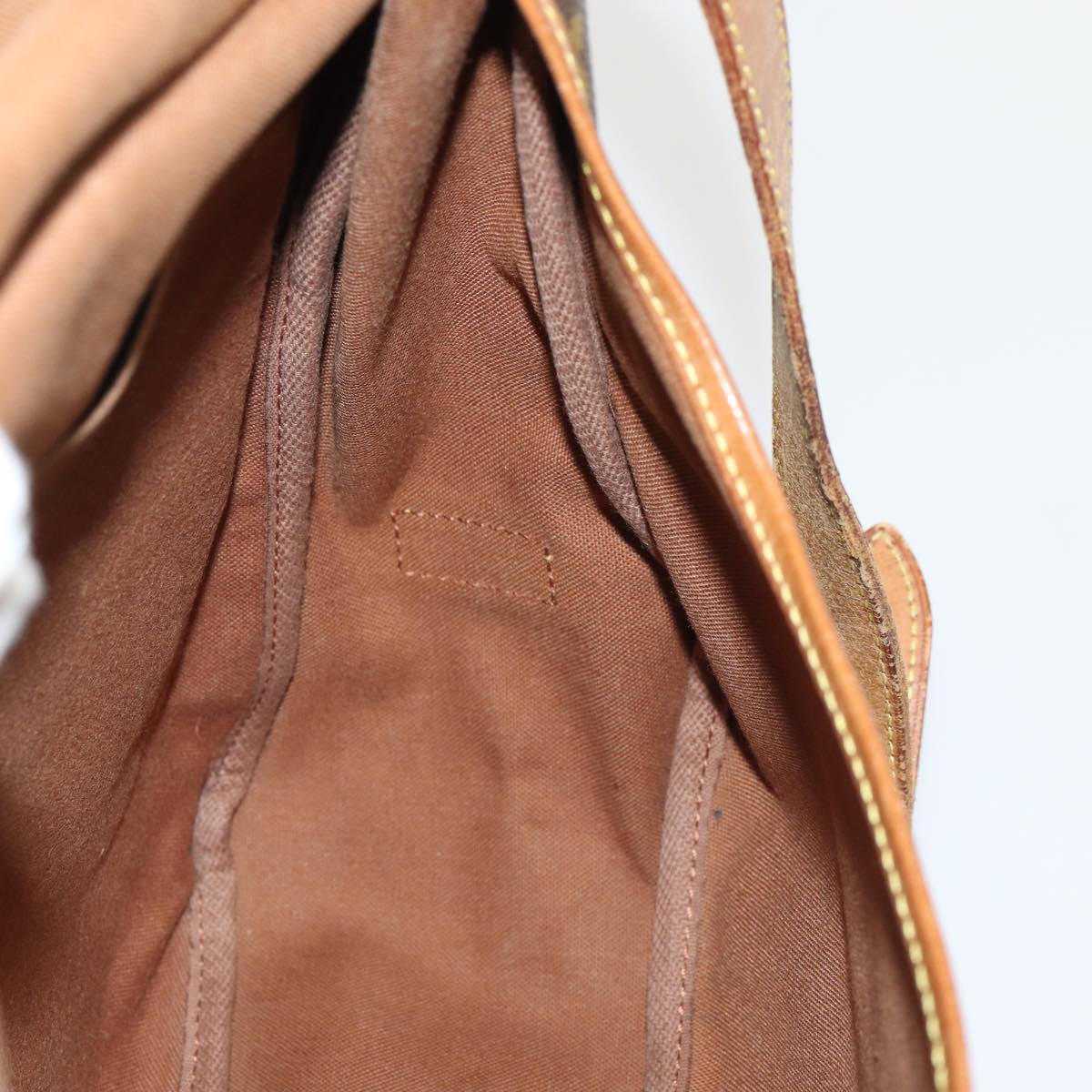 LOUIS VUITTON Monogram Saumur 35 Shoulder Bag M42254 LV 81311