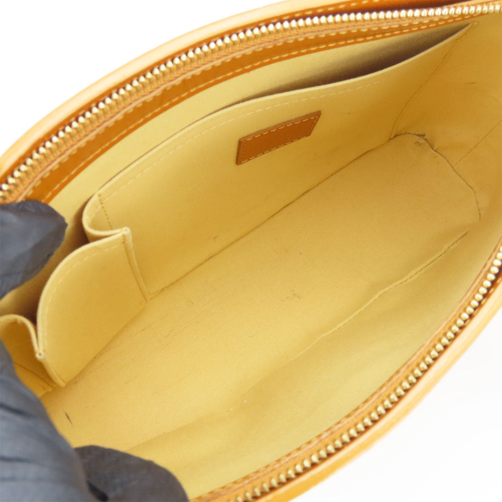 Louis Vuitton Lucille PM Handbag M92684