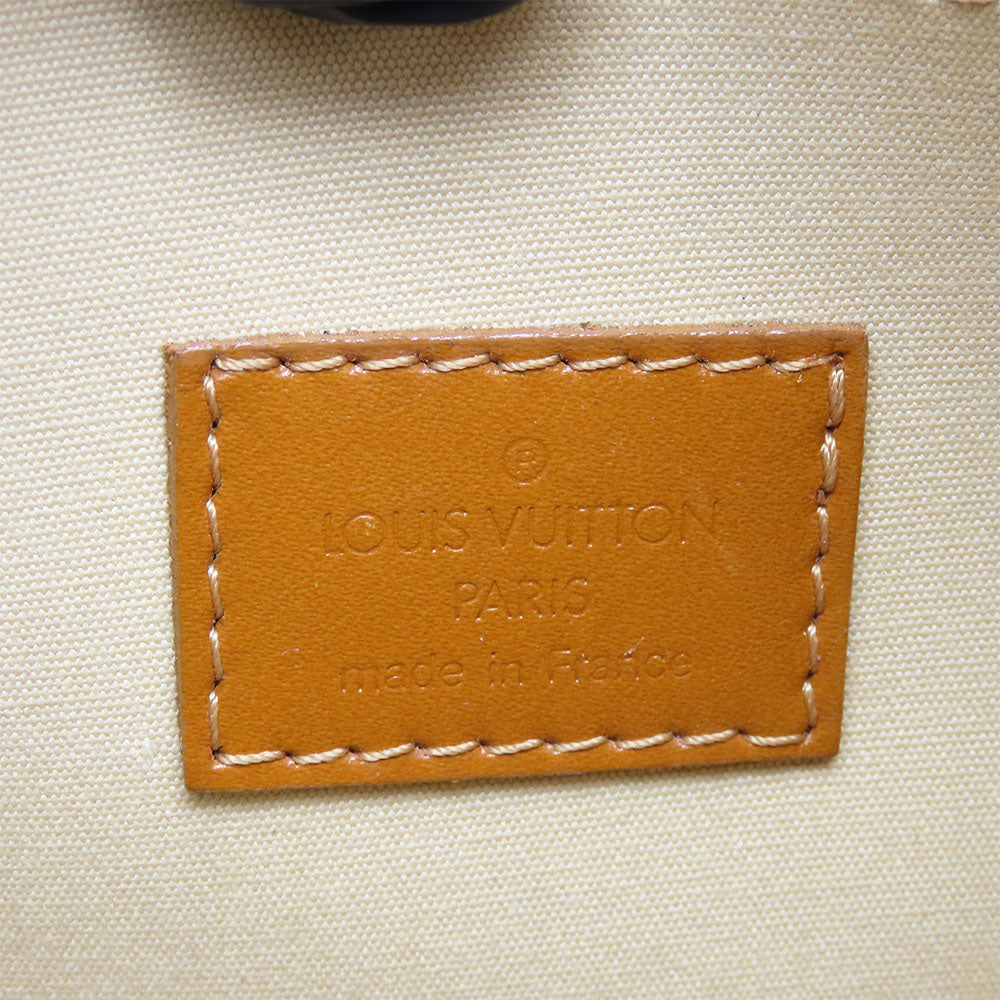 Louis Vuitton Lucille PM Handbag M92684