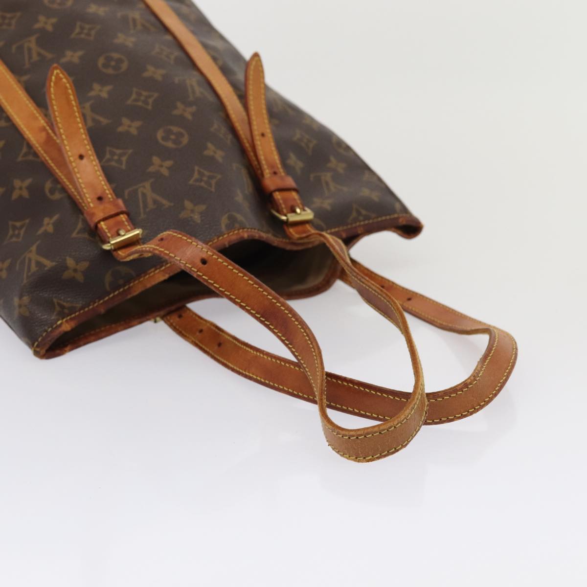 LOUIS VUITTON Monogram Bucket GM Shoulder Bag M42236 LV 81381