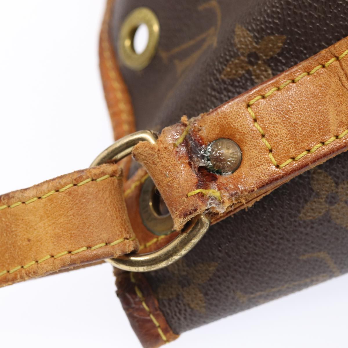 LOUIS VUITTON Monogram Petit Noe Shoulder Bag M42226 LV 81392